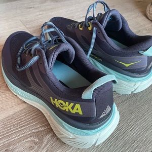 Hoka Stinson 6